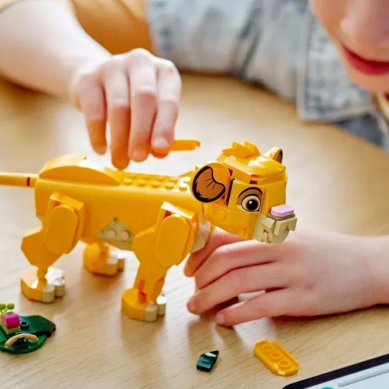 Kit de Construction Jeune Simba - Collection Disney Le Roi Lion Classique