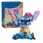 Stitch Géant avec Oreilles Mobiles !